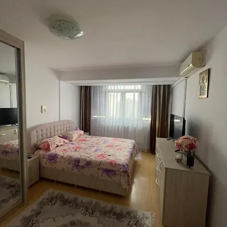 Iosif Apartment *